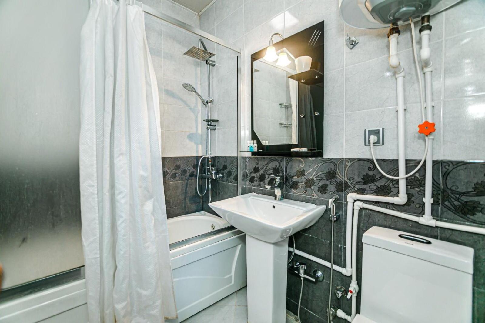 Azneft Square Deluxe Apartment 바쿠 외부 사진