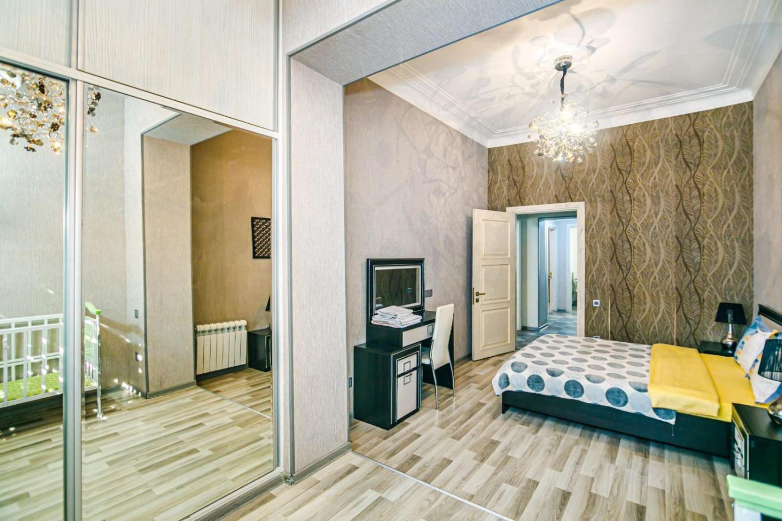 Azneft Square Deluxe Apartment 바쿠 외부 사진