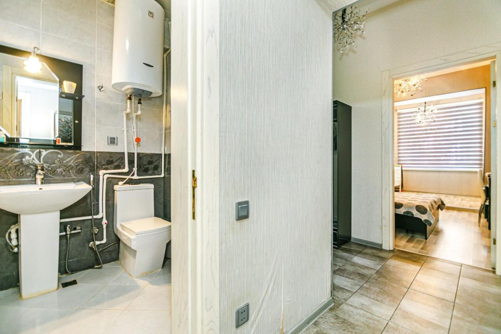 Azneft Square Deluxe Apartment 바쿠 외부 사진