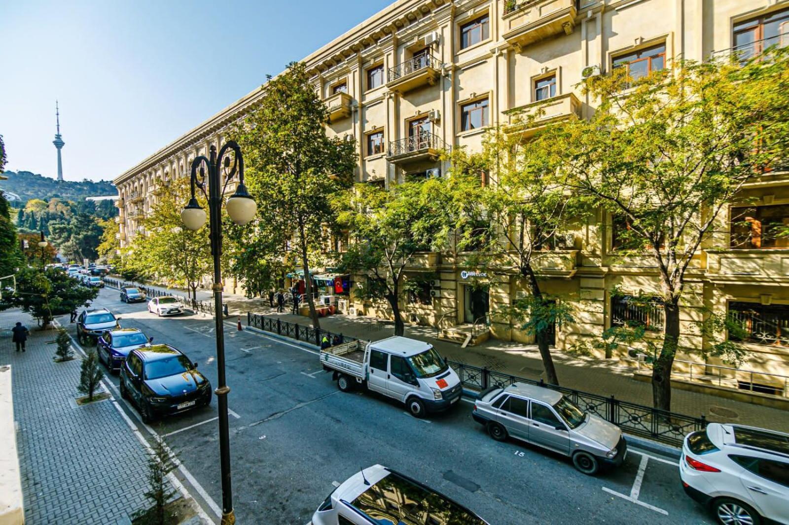 Azneft Square Deluxe Apartment 바쿠 외부 사진
