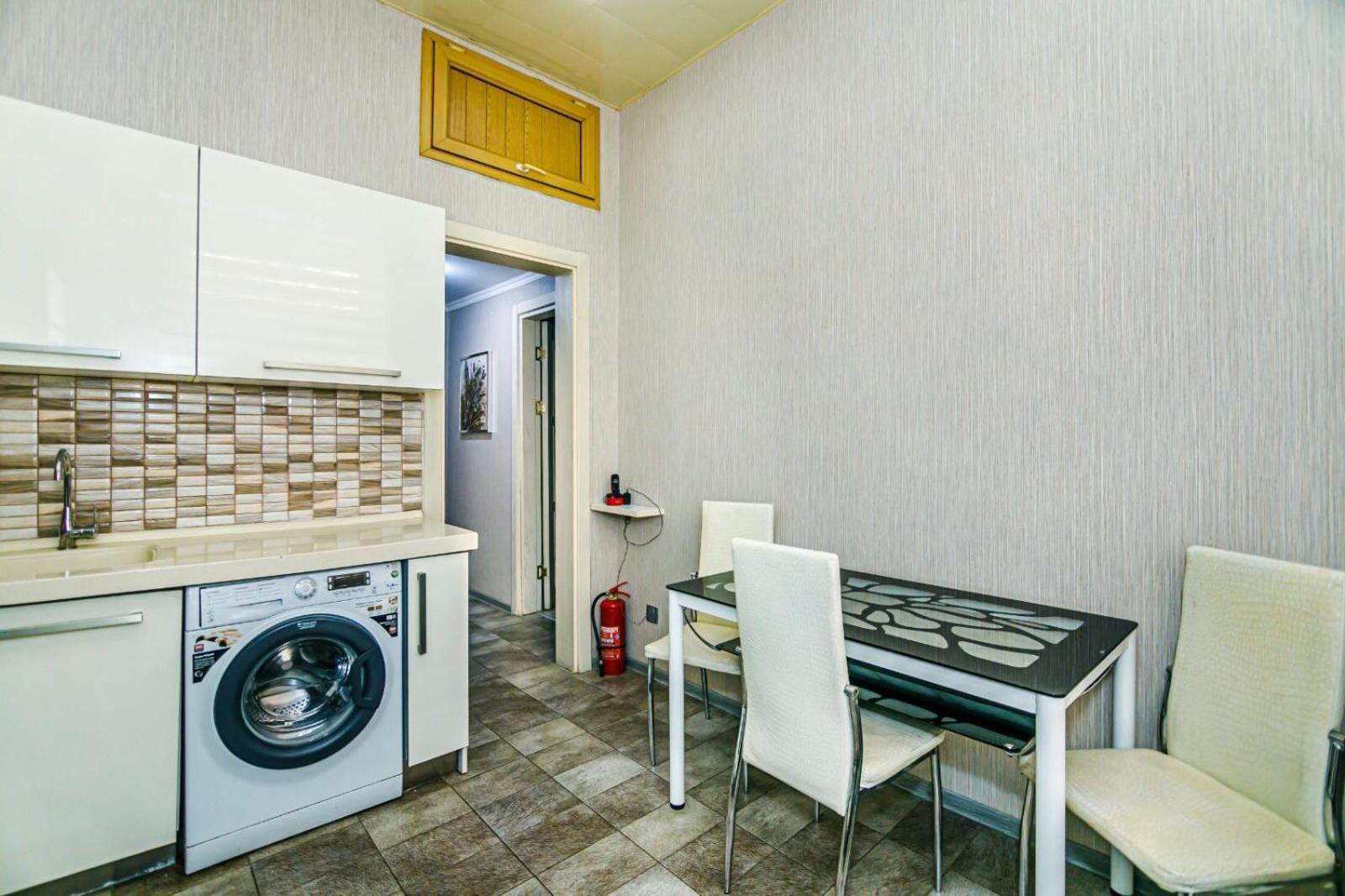 Azneft Square Deluxe Apartment 바쿠 외부 사진